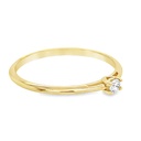 Geelgouden solitairring met Diamant 0,07 karaat