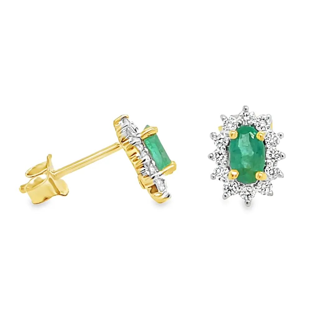 [GOE2259] Geelgouden oorstekers met Smaragd 5x3mm en 0,24ct Diamant
