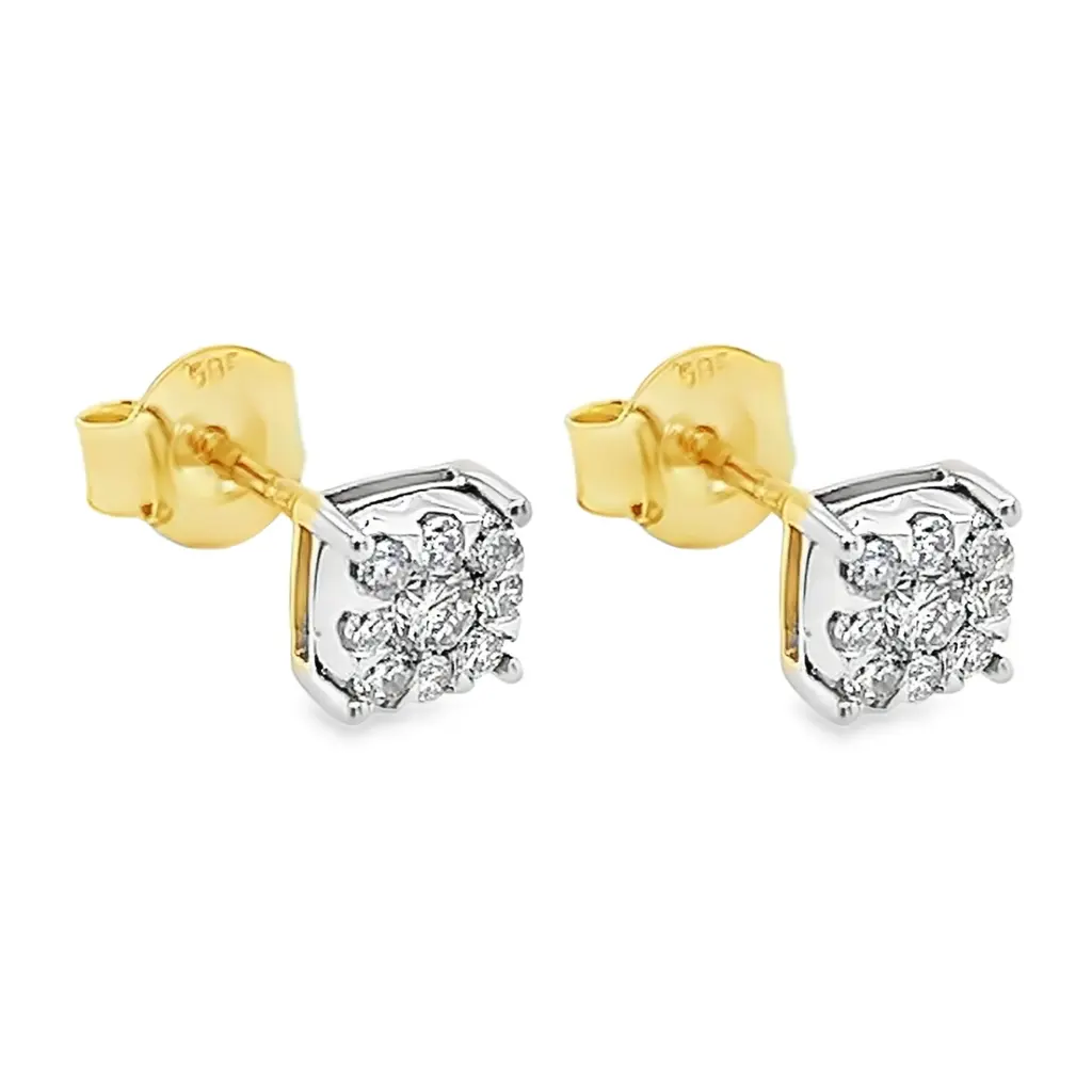 [GOE0951] Geelgouden oorknoppen met 0,30ct Diamant