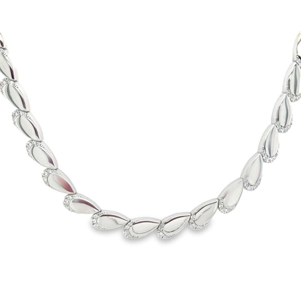 Zilveren collier met Zirkonia