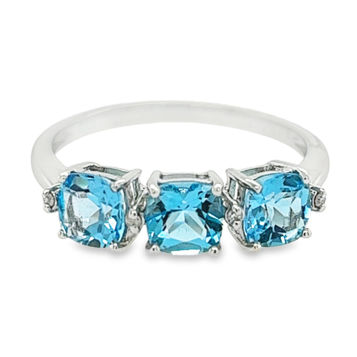 Witgouden ring met kleursteen Swiss Blue topaas en Diamant